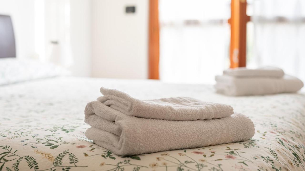Casty Sweet Home - Parcheggio Privato Gratuito Mediolan Zewnętrze zdjęcie